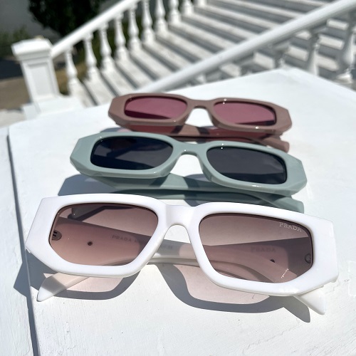 Модные солнцезащитные очки для девушек Бендеры